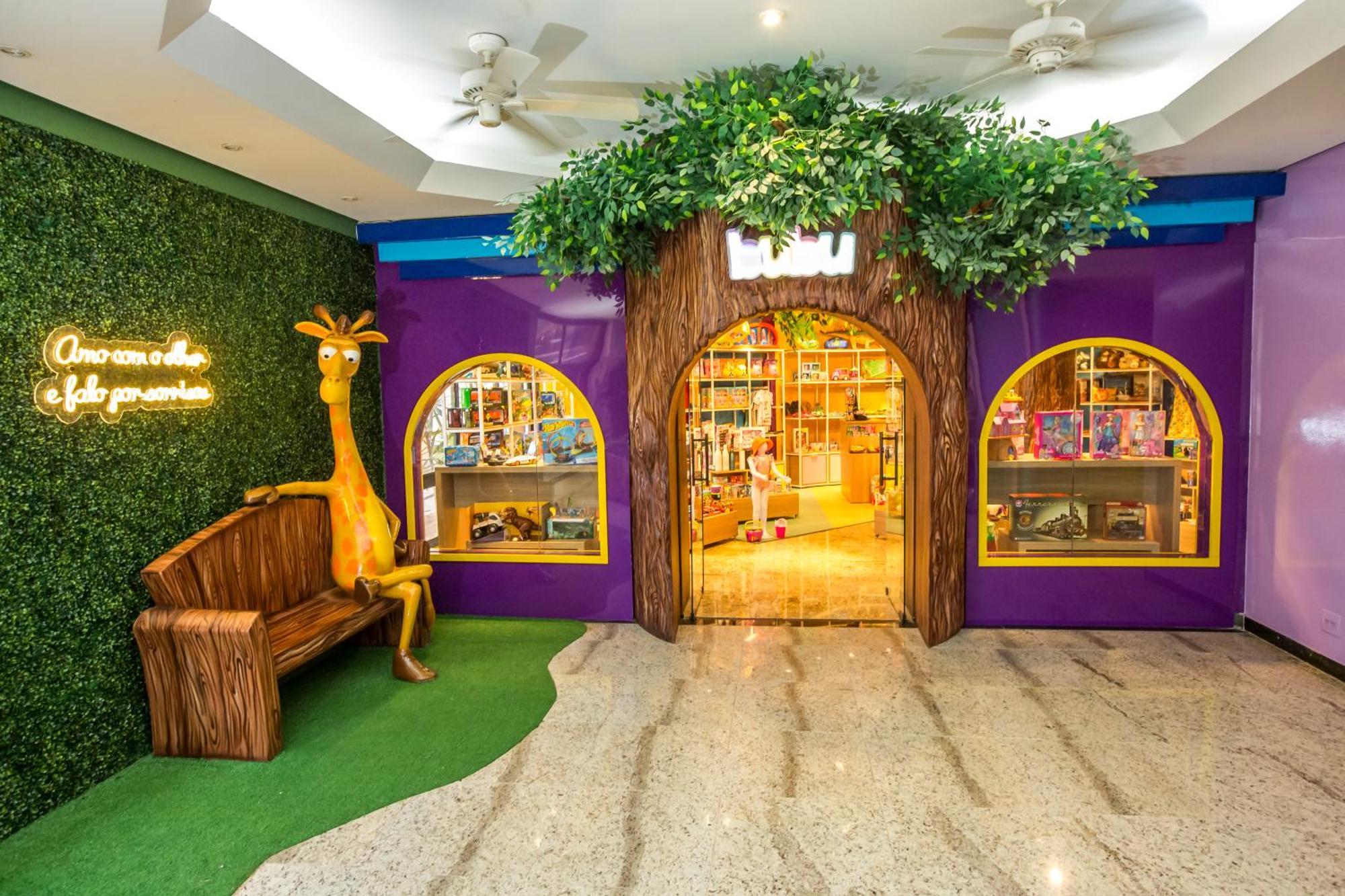 Blue Tree Thermas De Lins Resort 외부 사진 The entrance of the children's library